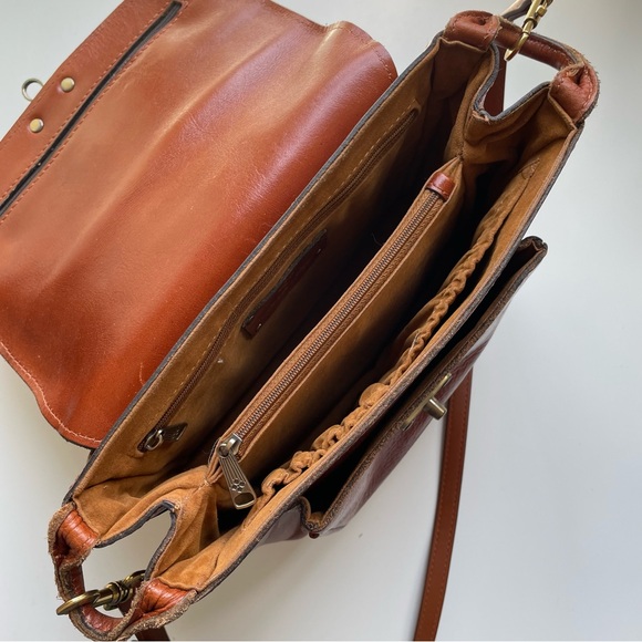 Patricia Nash Leander Floral Tooled Leather Painted Crossbody Purse - Picture 4 of 8